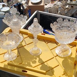 Clear Cut Glass Decorative Vase - Elegant Crystal-Style Accent